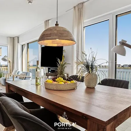 With 2 Bedrooms אולפניץ