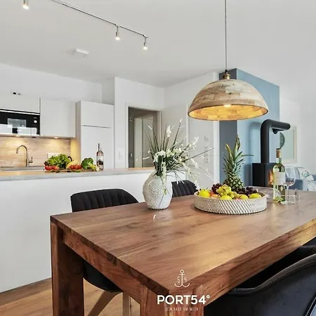 With 2 Bedrooms * אולפניץ